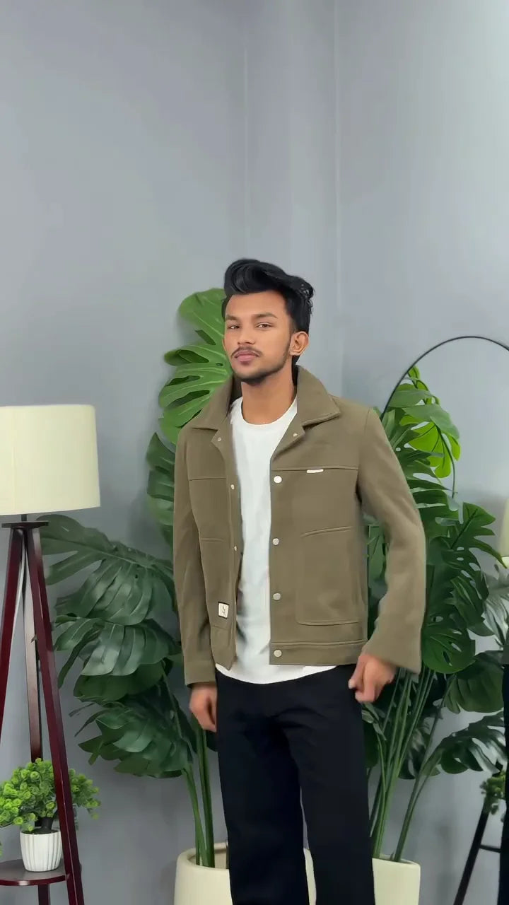 The Versatile Essential: Men’s Beige Casual Jacket